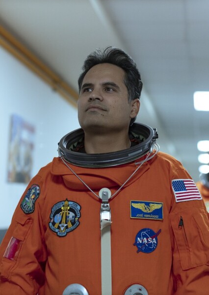 Michael Peña photo