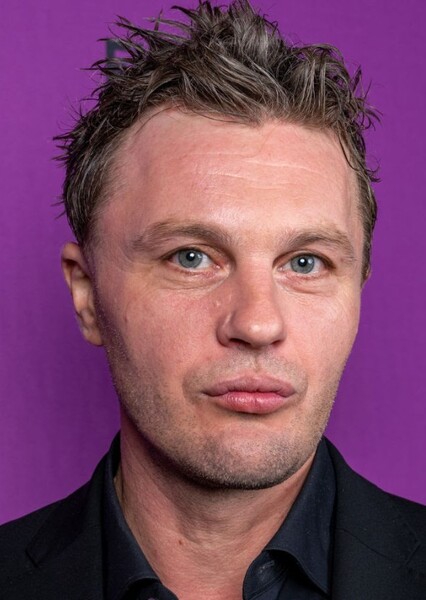 Michael Pitt