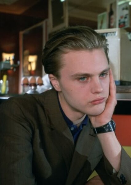 Michael Pitt