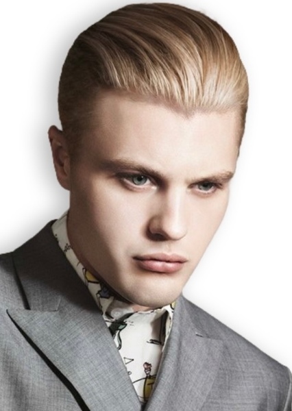 Michael Pitt photo