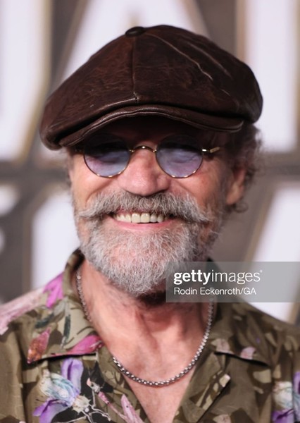 Michael Rooker photo