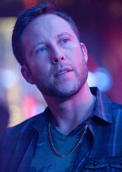 Michael Rosenbaum photo