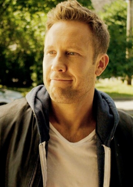 Michael Rosenbaum photo