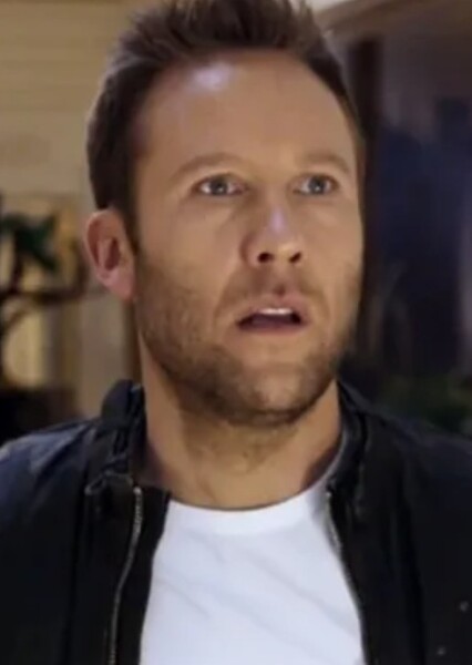 Michael Rosenbaum photo