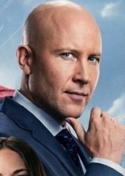 Michael Rosenbaum photo