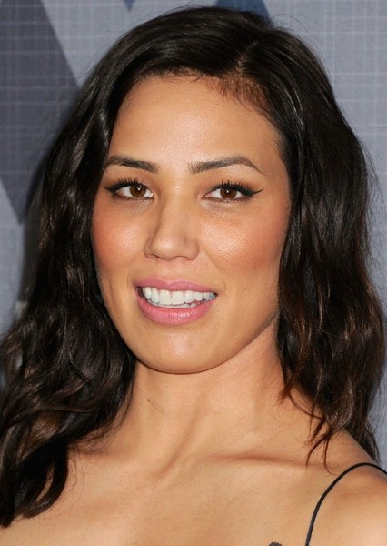 Michaela Conlin photo