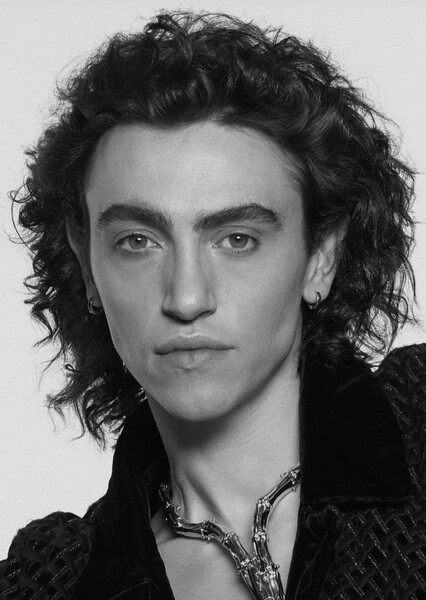 Michele Bravi photo
