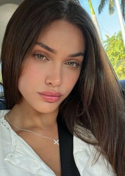 Michelle Ivana photo