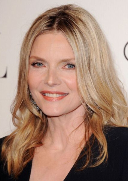 Michelle Pfeiffer photo