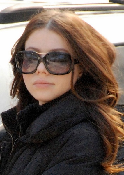 Michelle Trachtenberg photo