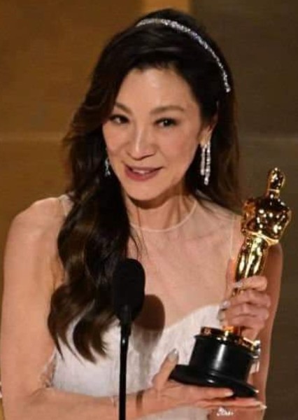 Michelle Yeoh photo
