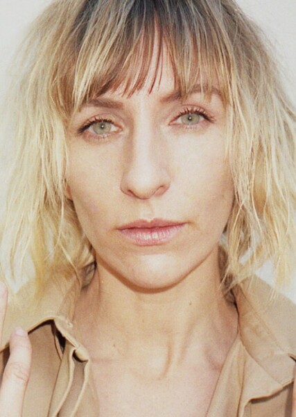 Mickey Sumner photo