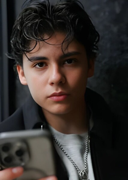 Miguel Cazarez Mora photo