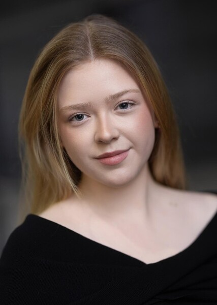 Mika Maharry photo