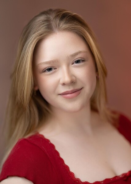 Mika Maharry photo
