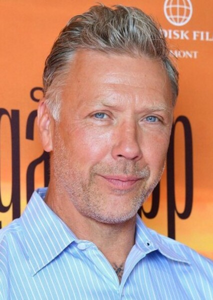 Mikael Persbrandt photo