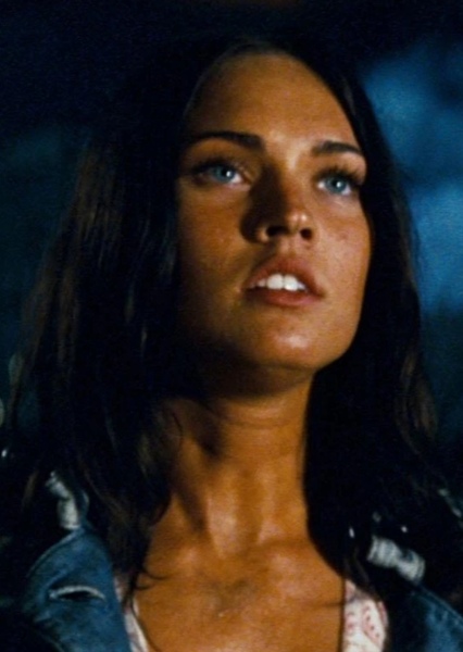 Mikaela Banes (Megan Fox) photo