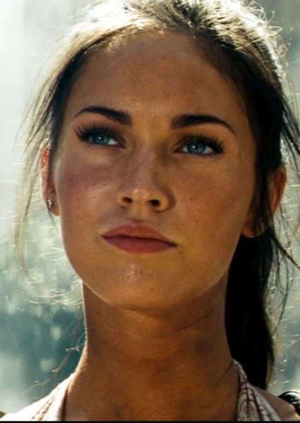 Mikaela Banes (Megan Fox) photo