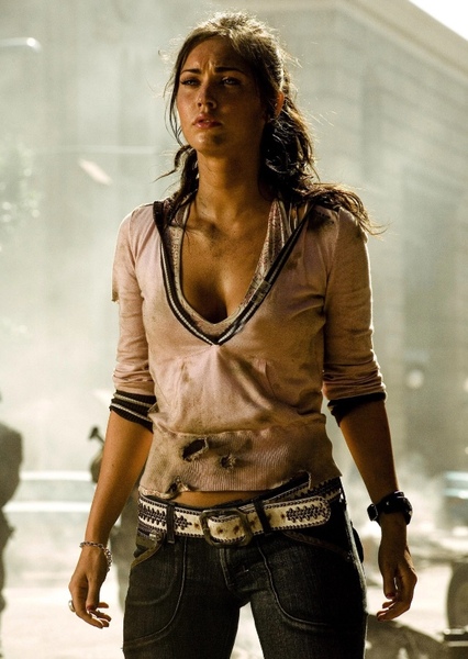 Mikaela Banes (Megan Fox) photo