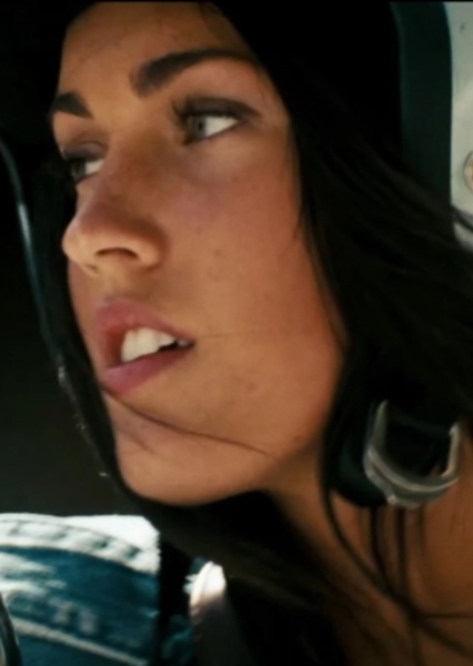 Mikaela Banes (Megan Fox) photo