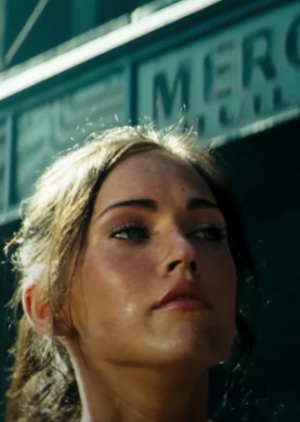 Mikaela Banes (Megan Fox) photo