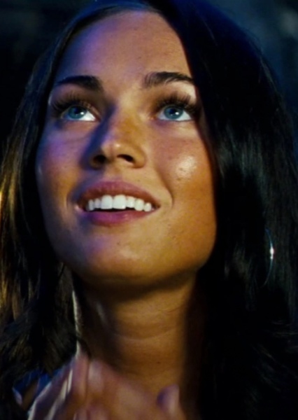 Mikaela Banes (Megan Fox) photo