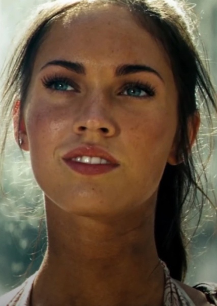 Mikaela Banes (Megan Fox) photo