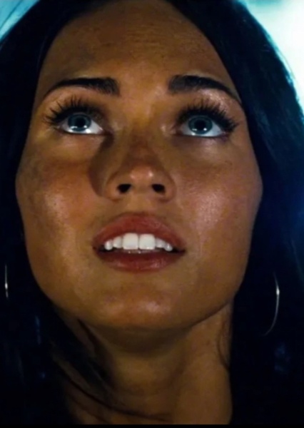 Mikaela Banes (Megan Fox) photo
