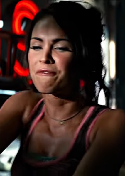 Mikaela Banes (Megan Fox) photo