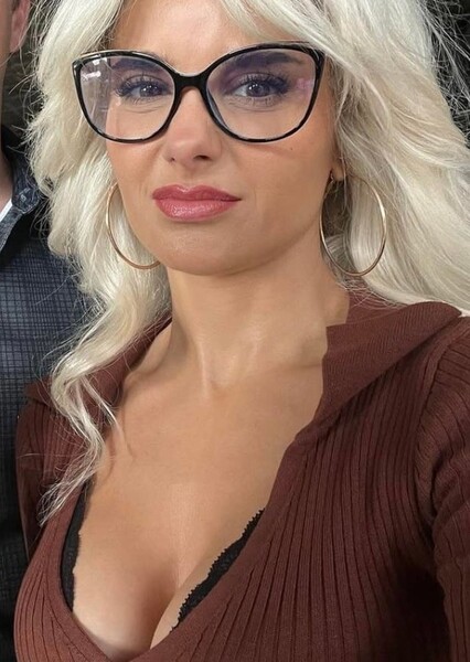 Mikaela Hoover photo