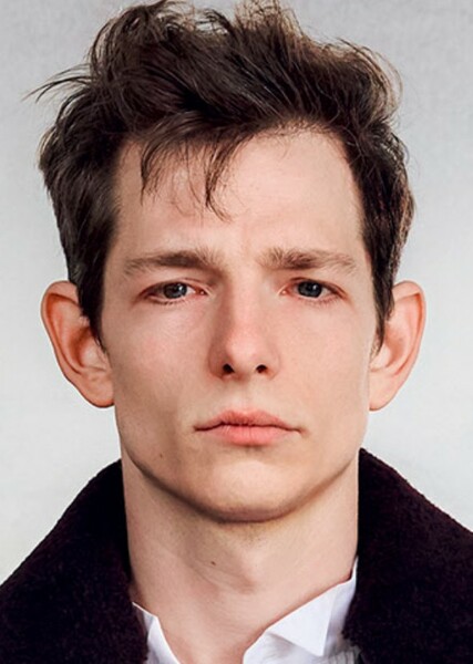 Mike Faist