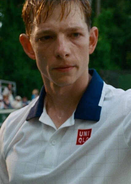Mike Faist photo