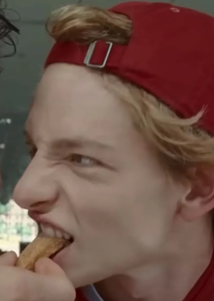 Mike Faist