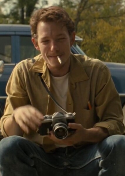 Mike Faist photo