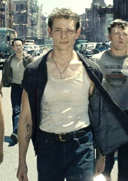 Mike Faist
