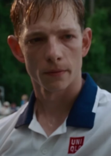 Mike Faist photo