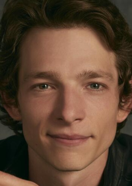 Mike Faist