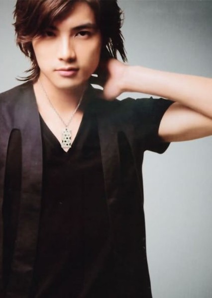 Mike He