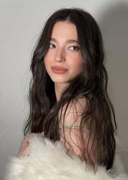 Mikey Madison photo