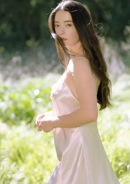 Mikey Madison photo