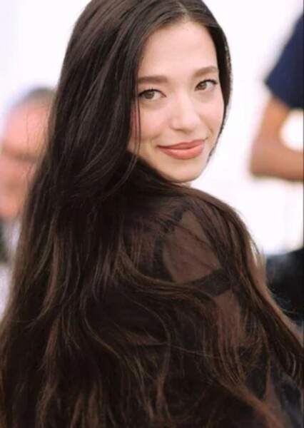 Mikey Madison photo