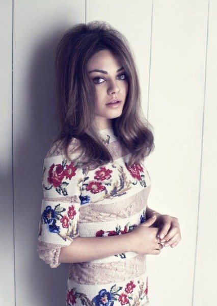 Mila Kunis photo