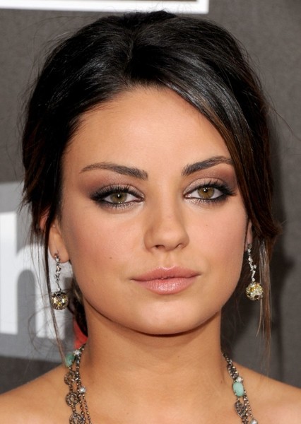 Mila Kunis photo