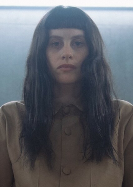 Milena Smit photo