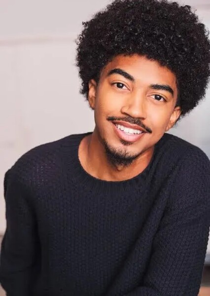 Miles Brown photo