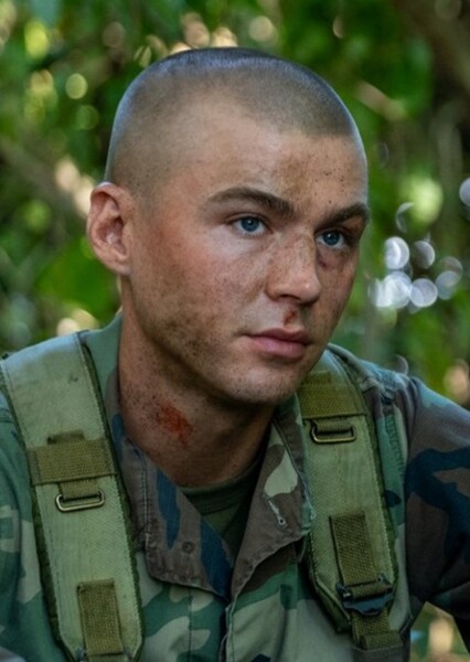 Miles Heizer photo