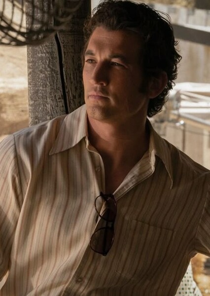 Miles Teller photo