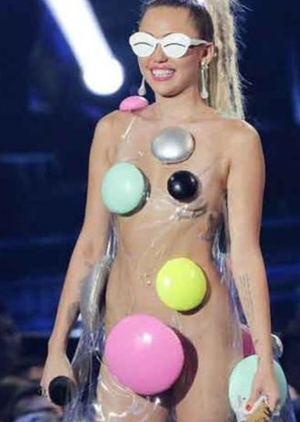 miley cyrus photo