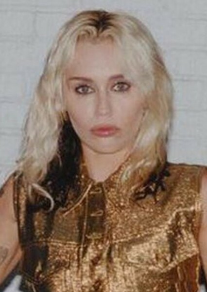 Miley Cyrus photo