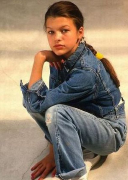 Milla Jovovich photo